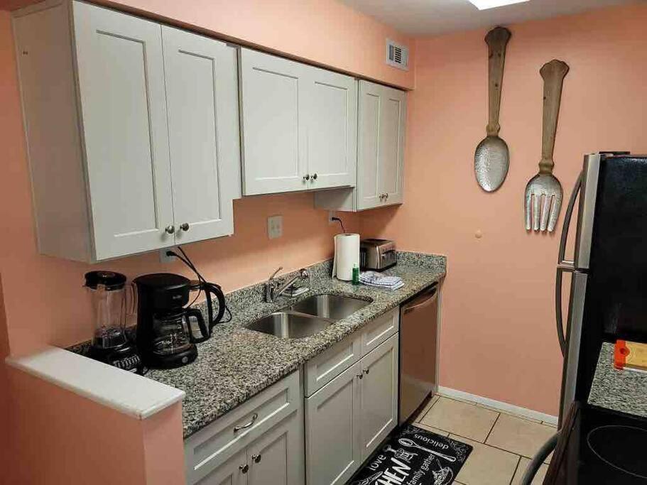 Elegant 2-Bedroom Pet-Friendly Villa W 2 Parking Spaces هيلتون رئيس جزيرة المظهر الخارجي الصورة