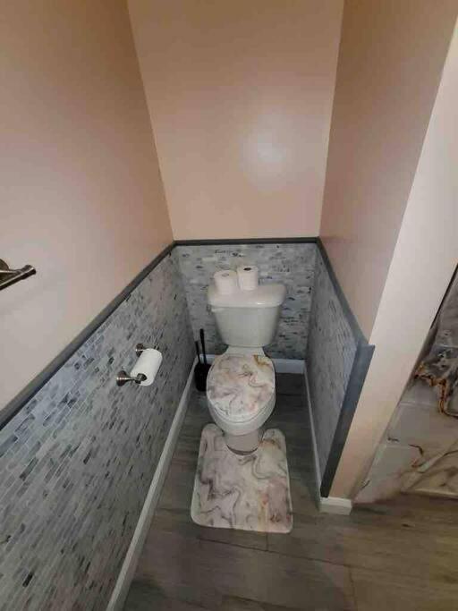 Elegant 2-Bedroom Pet-Friendly Villa W 2 Parking Spaces هيلتون رئيس جزيرة المظهر الخارجي الصورة