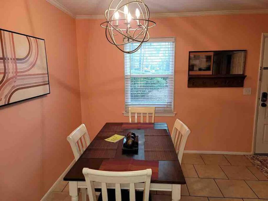 Elegant 2-Bedroom Pet-Friendly Villa W 2 Parking Spaces هيلتون رئيس جزيرة المظهر الخارجي الصورة