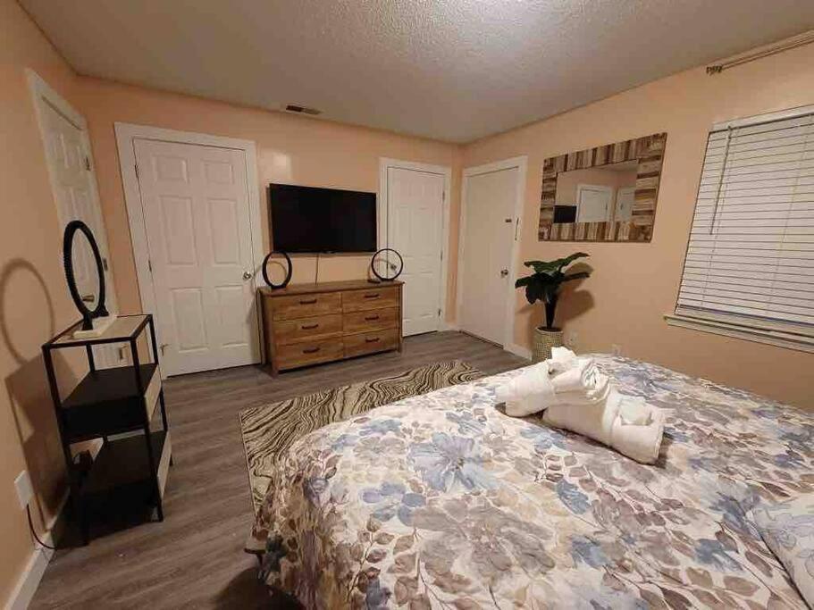 Elegant 2-Bedroom Pet-Friendly Villa W 2 Parking Spaces هيلتون رئيس جزيرة المظهر الخارجي الصورة