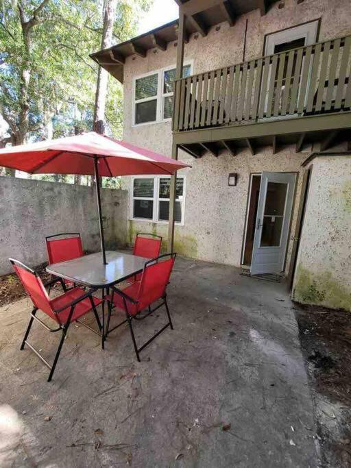 Elegant 2-Bedroom Pet-Friendly Villa W 2 Parking Spaces هيلتون رئيس جزيرة المظهر الخارجي الصورة