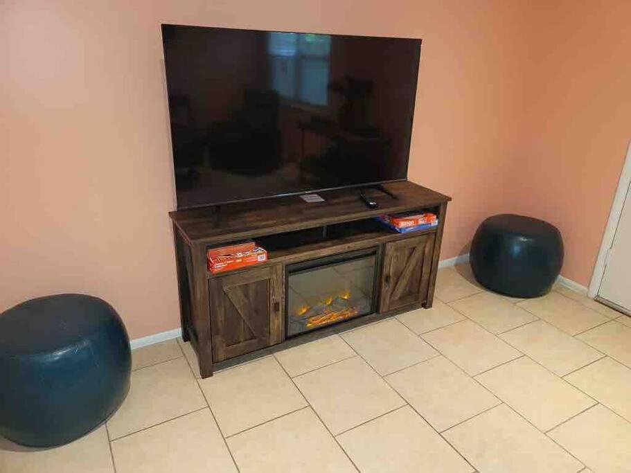 Elegant 2-Bedroom Pet-Friendly Villa W 2 Parking Spaces هيلتون رئيس جزيرة المظهر الخارجي الصورة