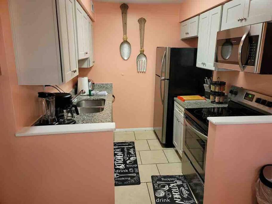 Elegant 2-Bedroom Pet-Friendly Villa W 2 Parking Spaces هيلتون رئيس جزيرة المظهر الخارجي الصورة